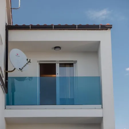Luxurious Sea View Suite-apartments Torlak Rab Apartman *