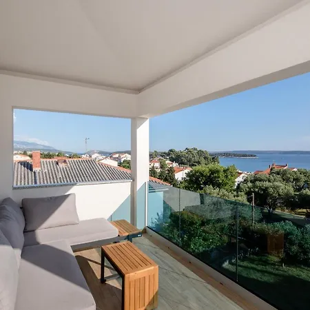 Luxurious Sea View Suite-apartments Torlak Rab Apartment